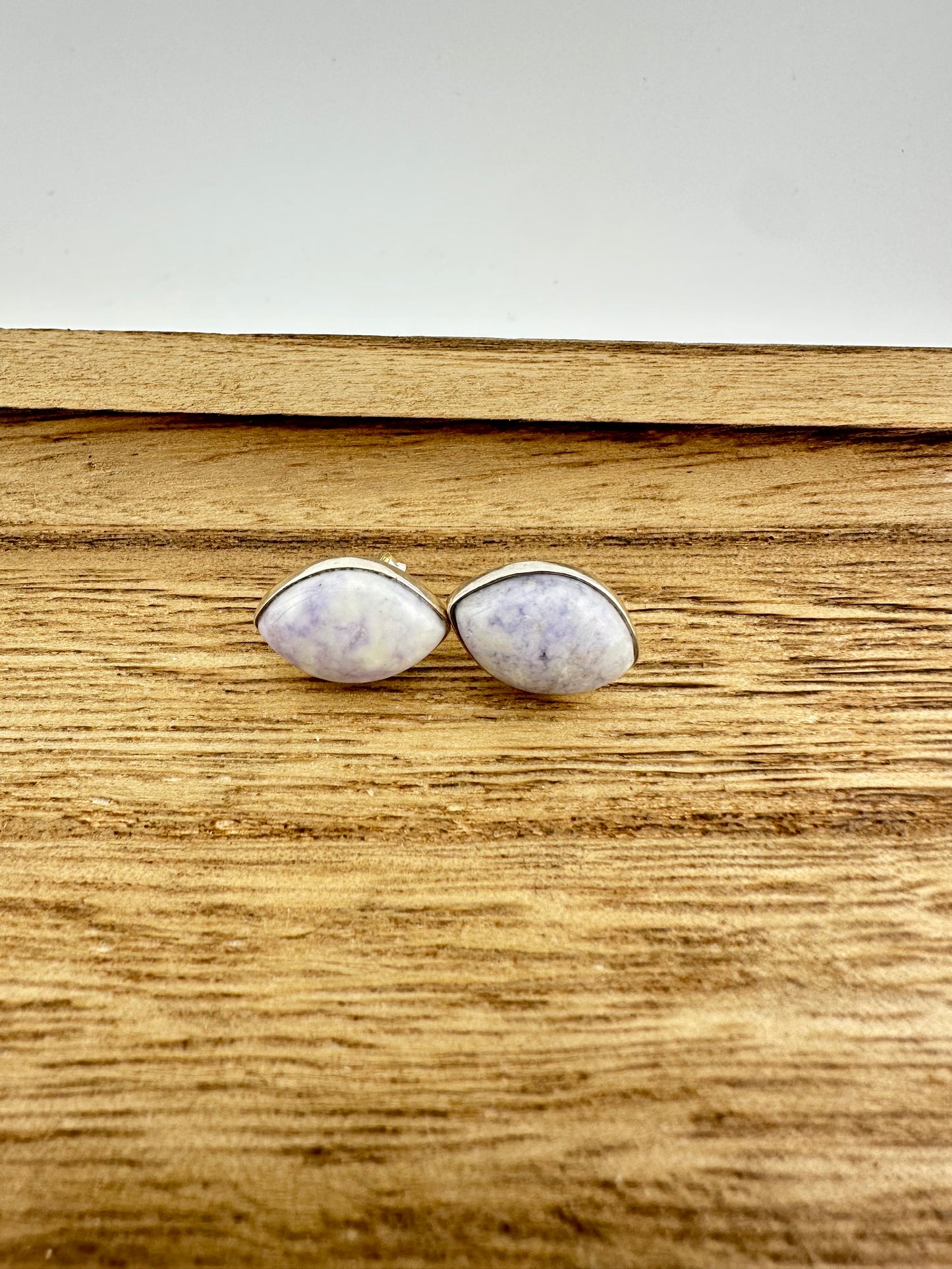 Lavender Jade oval pointed studs