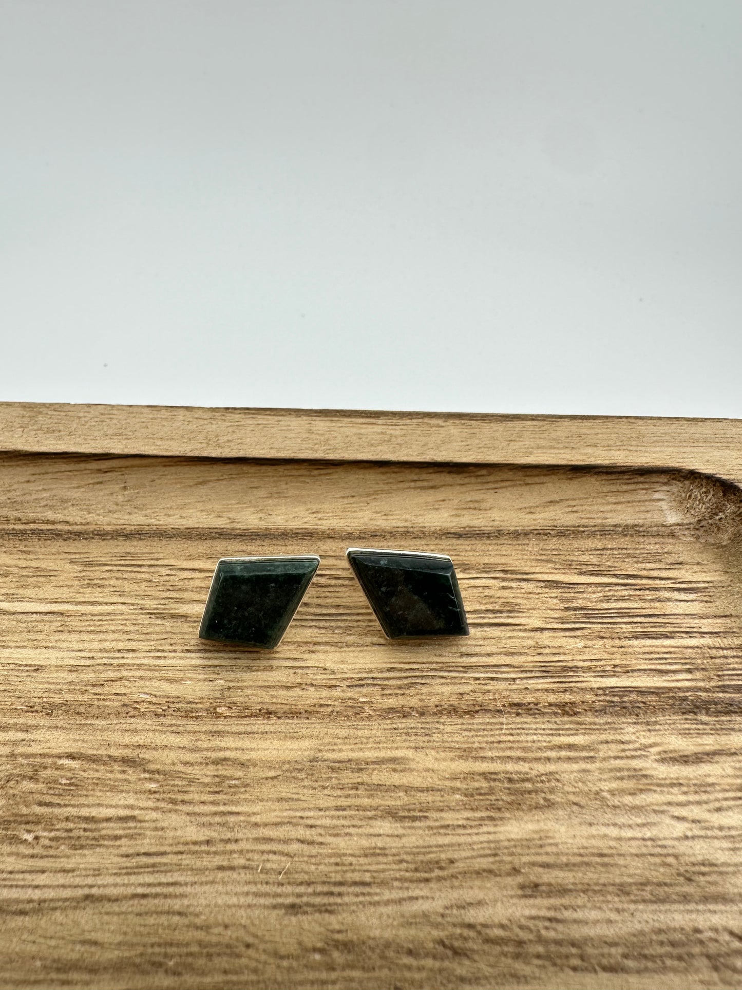Dark green diamond Jade studs 1E1D1S0