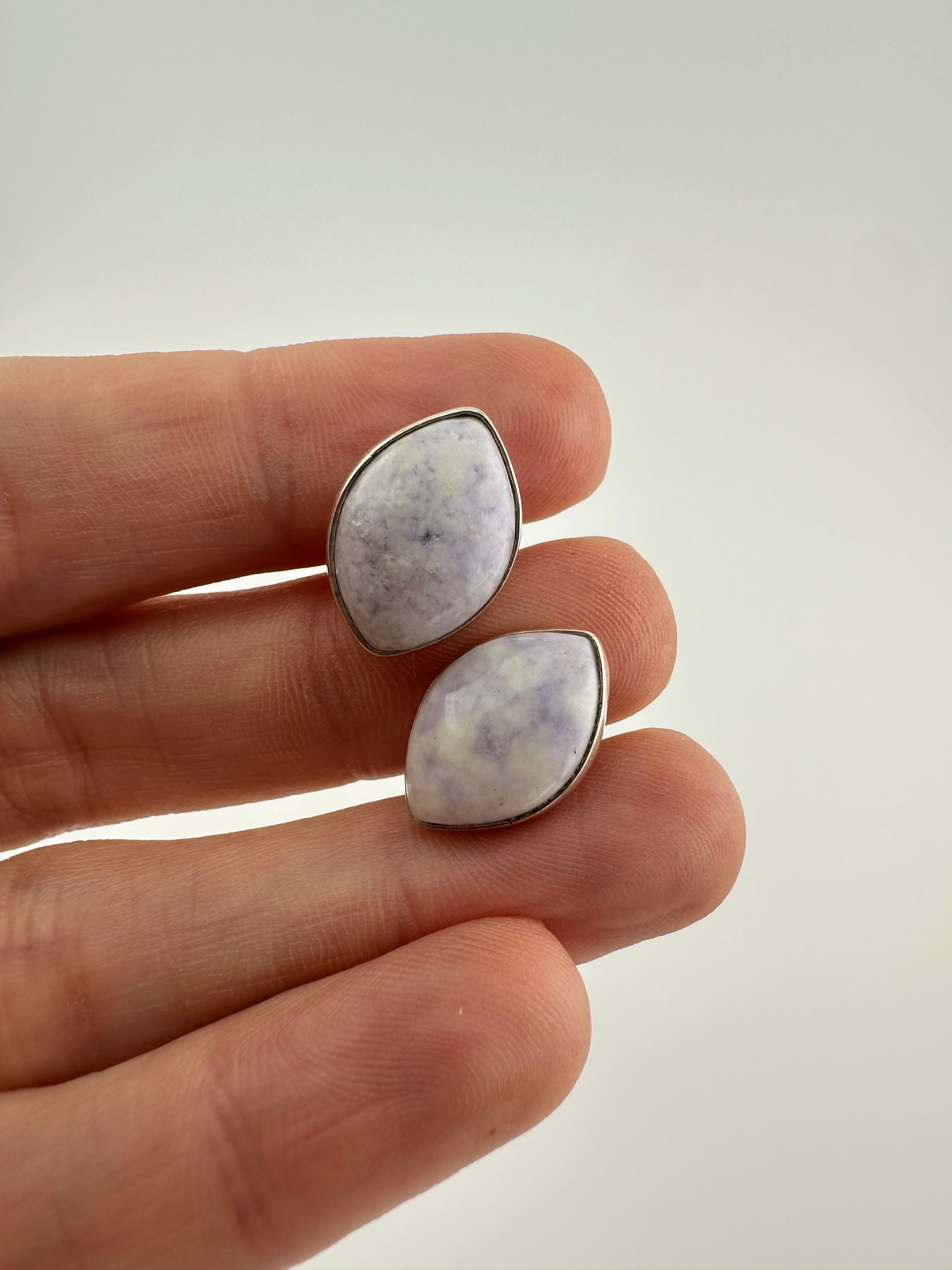 Lavender Jade oval pointed studs