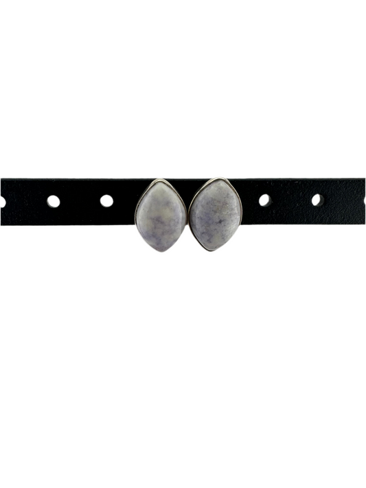 Lavender Jade oval pointed studs