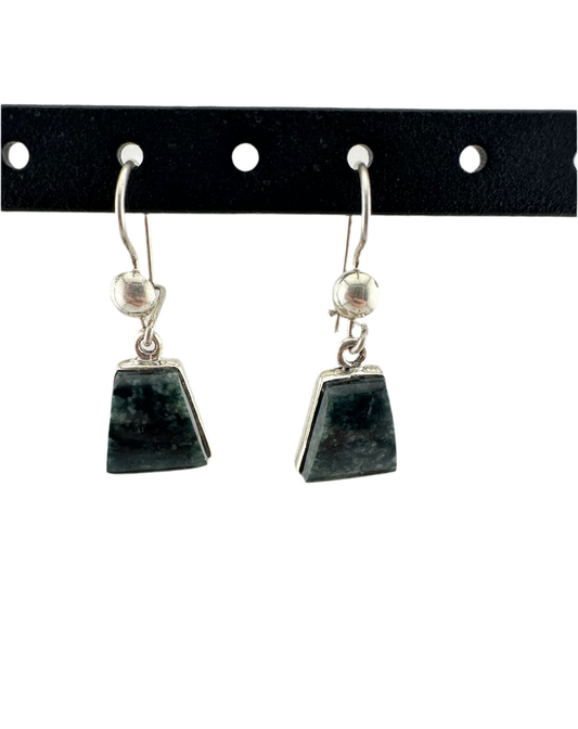 Jaguar green Jade trapezoid earrings