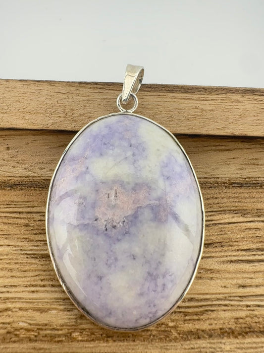 Lavender Jade oval pendant