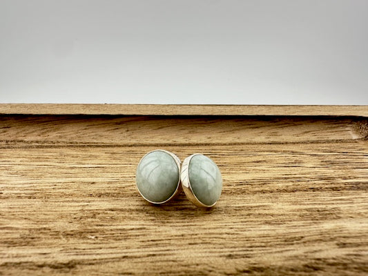 Light green Jade stud earrings