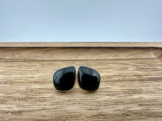Black Jade tear stud earrings